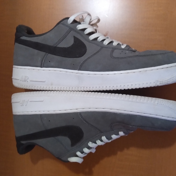 COPY - MEN'S USED NIKE AIR FORCE 1 SUEDE SHOES - Picture 8 of 12